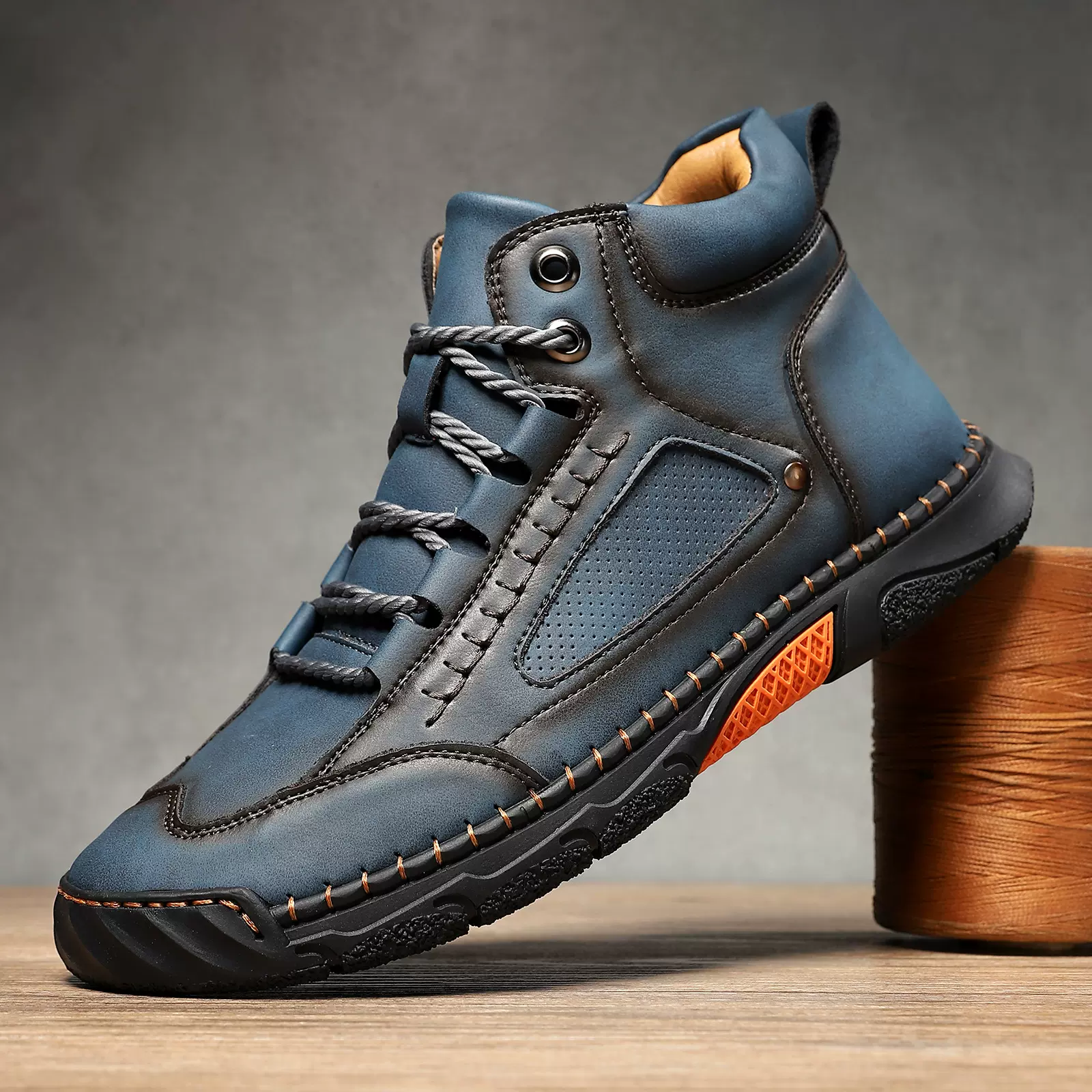 跨境大码男鞋皮靴男士时尚缝线鞋踝靴平底系带马丁靴户外高帮鞋子