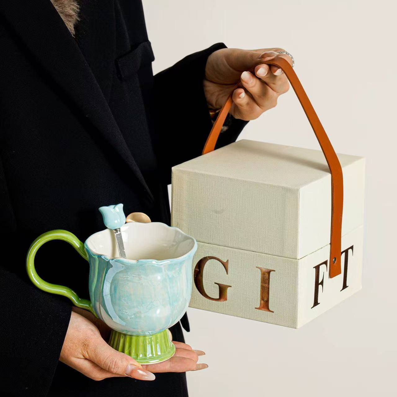 Tazas de cerámica de alto nivel, tazas de agua caseras, tazas de té de flores de oficina, regalos para chicas