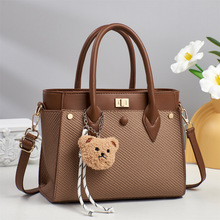 ĸ�H�����������������ͨ�ڰ��r�Іμ�б����^��ˤ�yPUŮʿ��