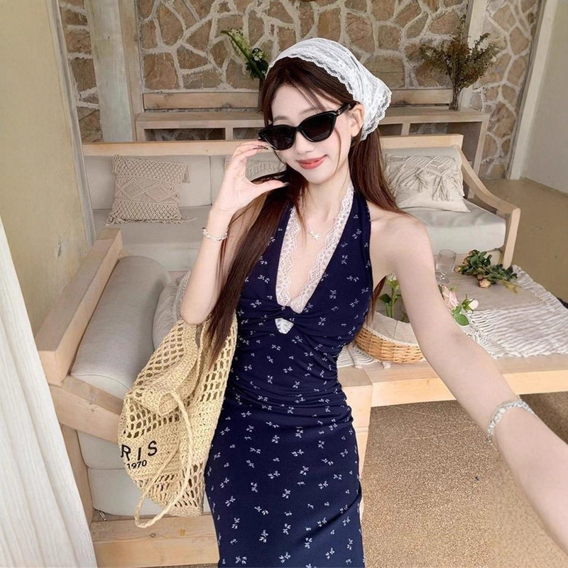 Blue Halterneck Floral Waist Dress for Women 2025 New Summer Lace French Skirt Seaside Resort Style