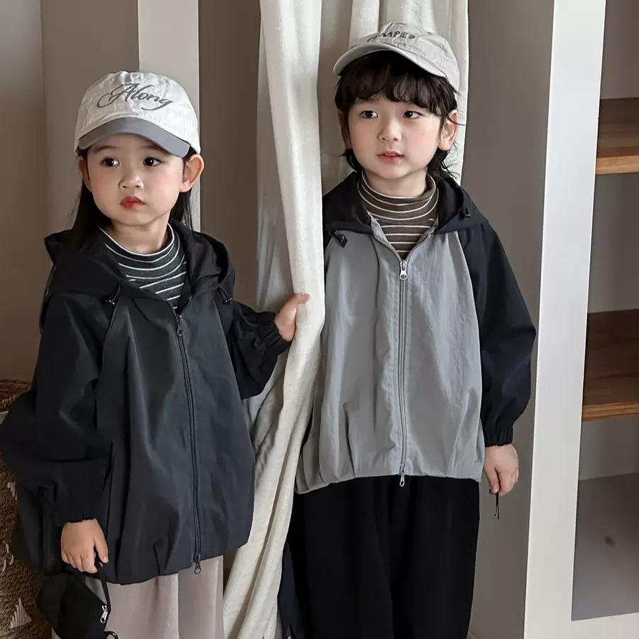 佳叶童品2025秋季新款儿童撞色连帽外套男女宝宝宽松洋气夹克上衣