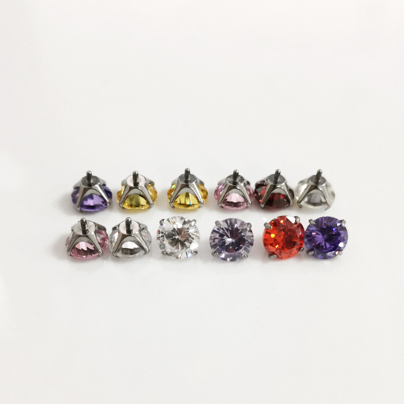 Pointed titanium steel lip stud product view