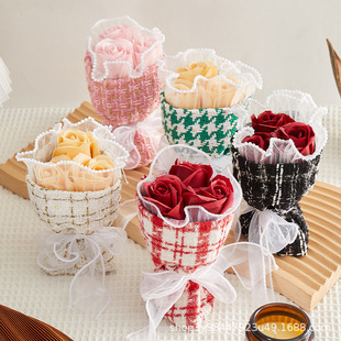 С���L�ɻ����b�����õ�廨���̎������˹��oʿ�������������Y��