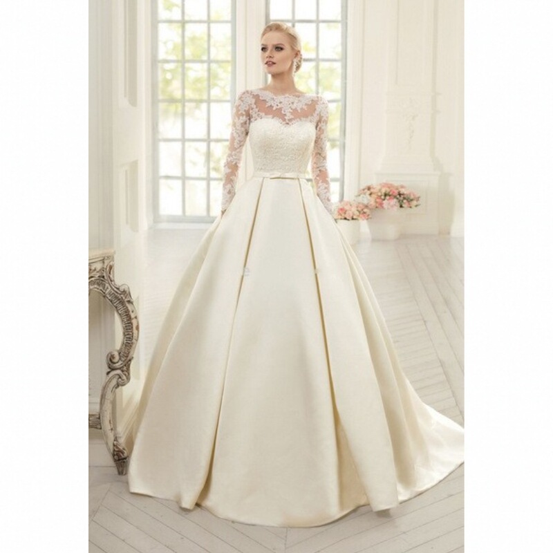 Light luxury off-shoulder wedding dress lace long sleeve satin trailing dress backless lace bridal wedding dress