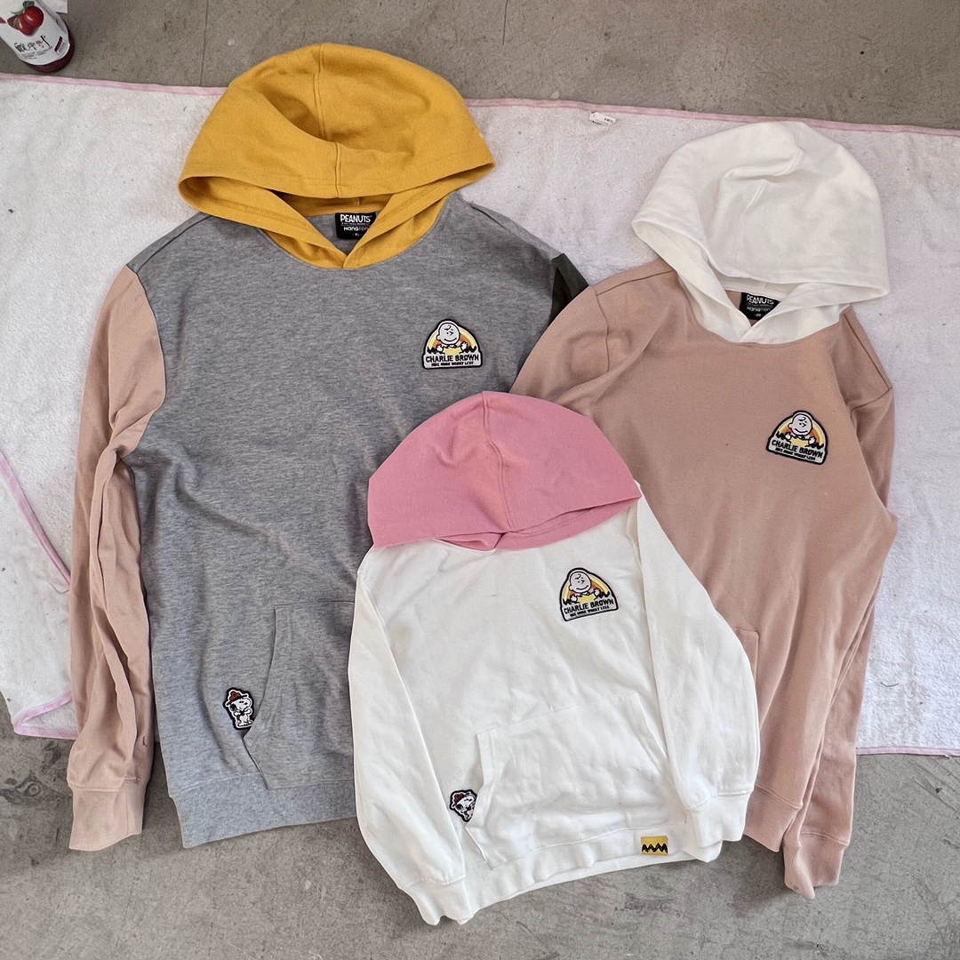 Внешняя торговля Оригинальный заказ осенне-зимняя одежда для родителей и детей Детский хлопковый свитер с капюшоном для родителей и детей с мультяшной вышивкой