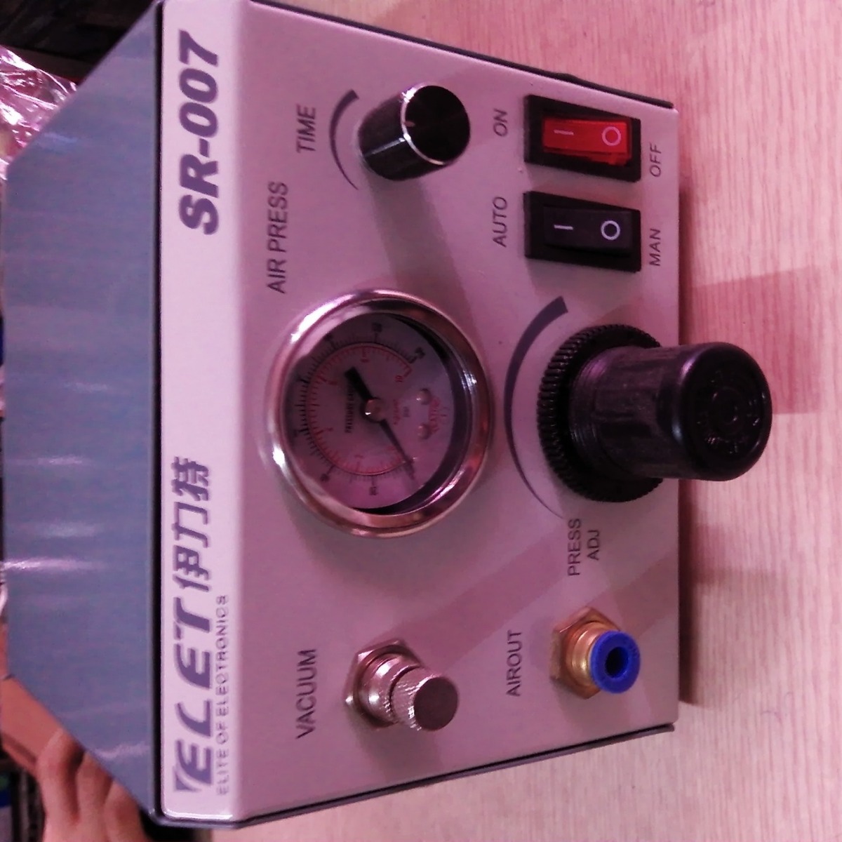 依力特SR-007脚踏式全自动精密点胶机滴胶机 精密点胶控制器