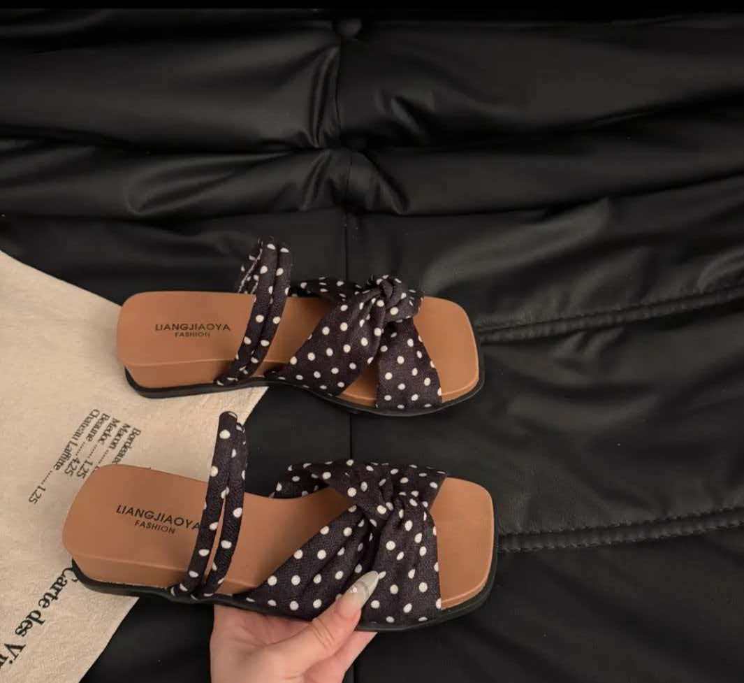 Zapatillas de tacón de pendiente gruesa de alta calidad para mujeres de verano 2026 con sandalias de falda de moda de hadas. image 7