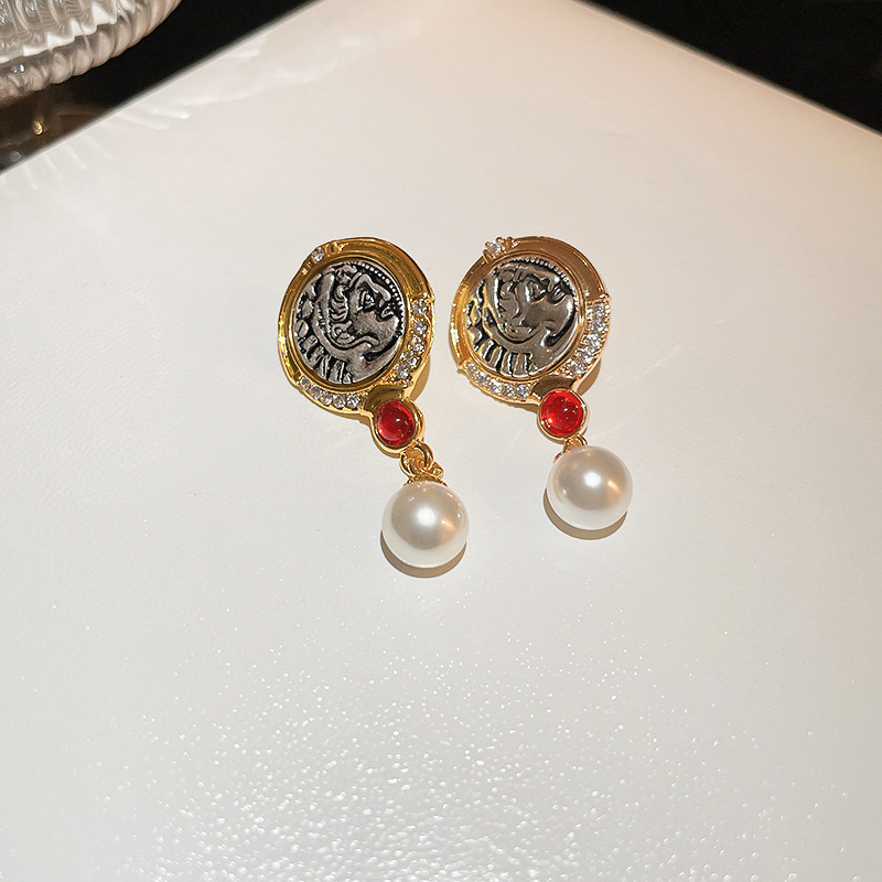 1 Pair Casual Elegant Lady Geometric Bow Knot Inlay Imitation Pearl Zircon Drop Earrings display picture 12