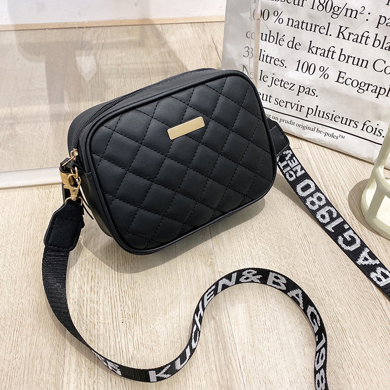 小さい包み2022刺繍の線はファッションのカメラを包んでアルファベットのブロードバンドを包んで簡単な肩の斜めのショルダーバッグを包んで代行します。|undefined