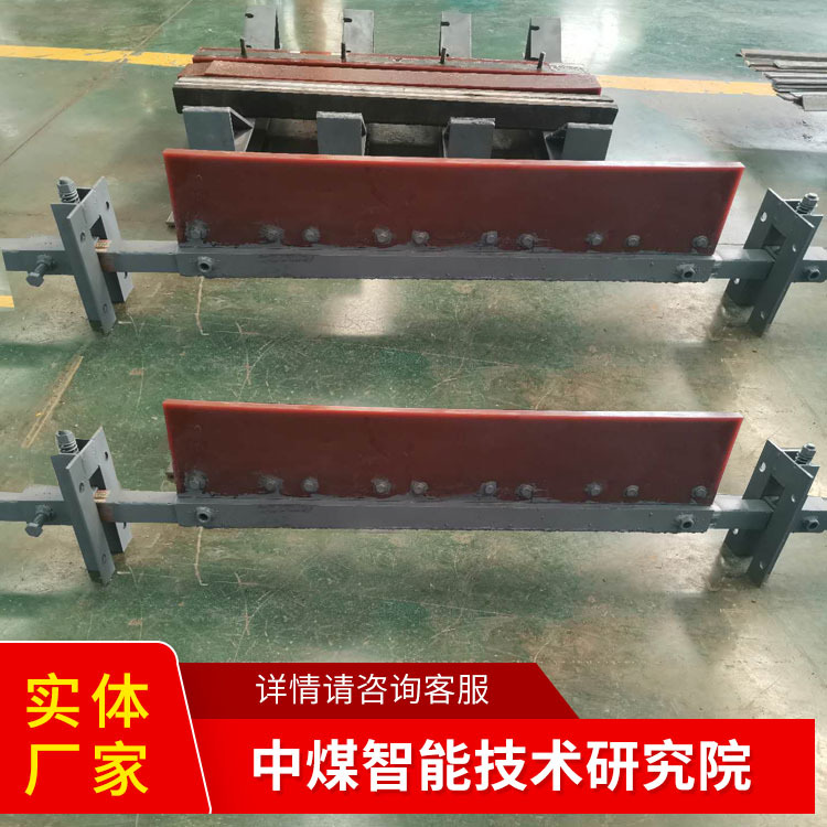 聚氨酯清扫器结构参数聚氨酯清扫器安装方便聚氨酯清扫器输送带