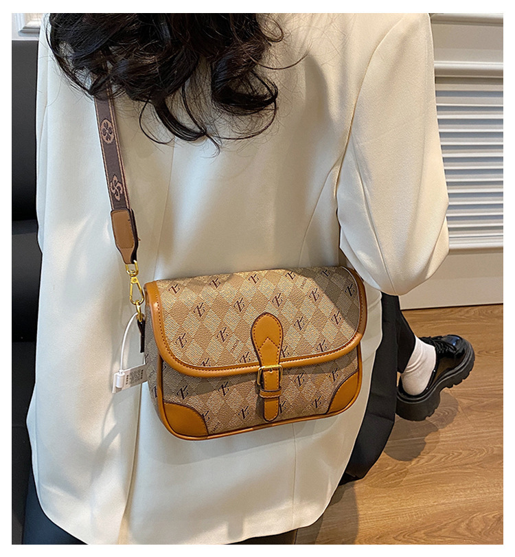 Fashionable and popular women's bags, 2024 new high-end texture versatile shoulder bag, crossbody bag_voghion.com