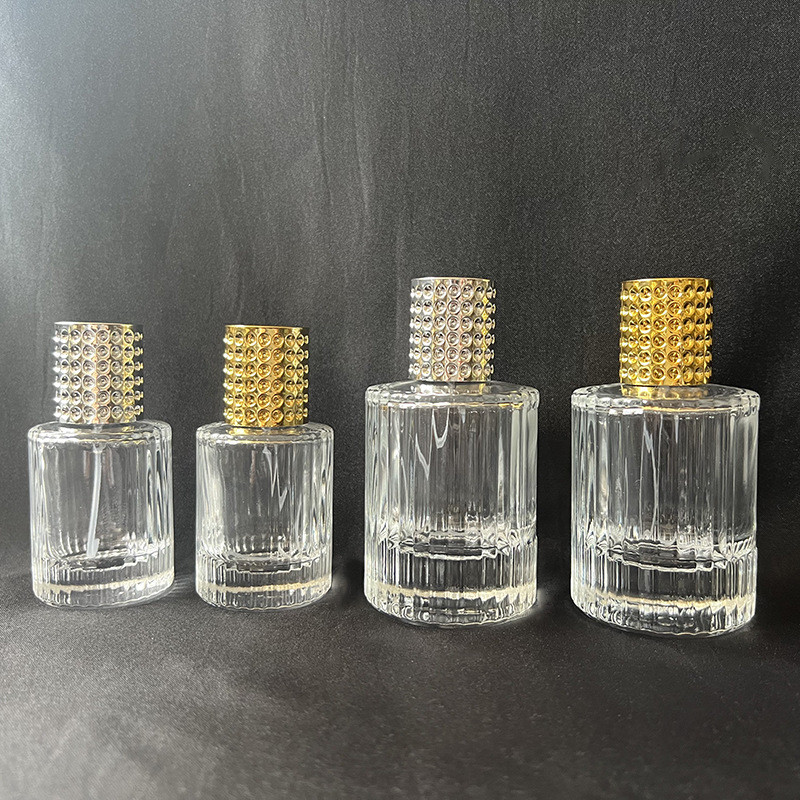 现货B125-30ml50ml 时尚香水喷雾瓶化妆品分装瓶便携式玻璃空瓶子