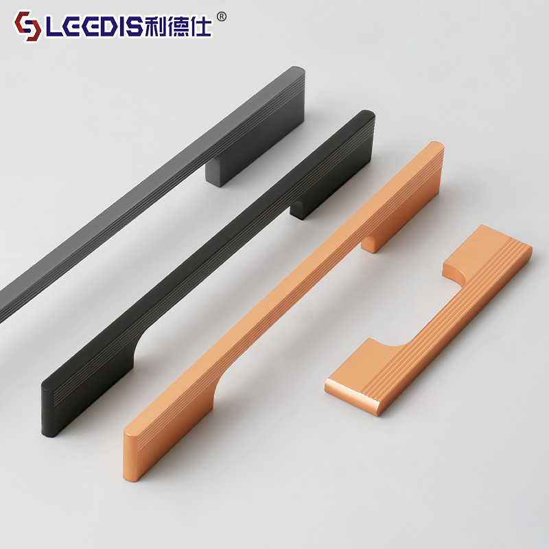 Factory direct sales simple wardrobe door handle modern black aluminum alloy shoe cabinet wardrobe cabinet extended door handle