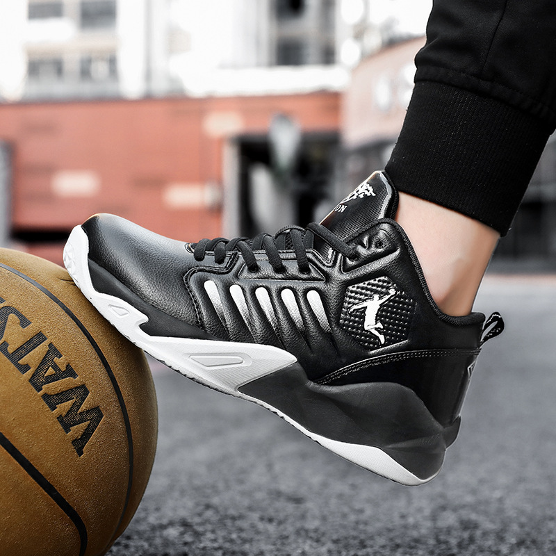Sports Shoes Low-Top Basketball Shoes Men's Shoes 2022 Spring and Summer Mesh Breathable Shock-Absorbing Lightweight Combat Boots