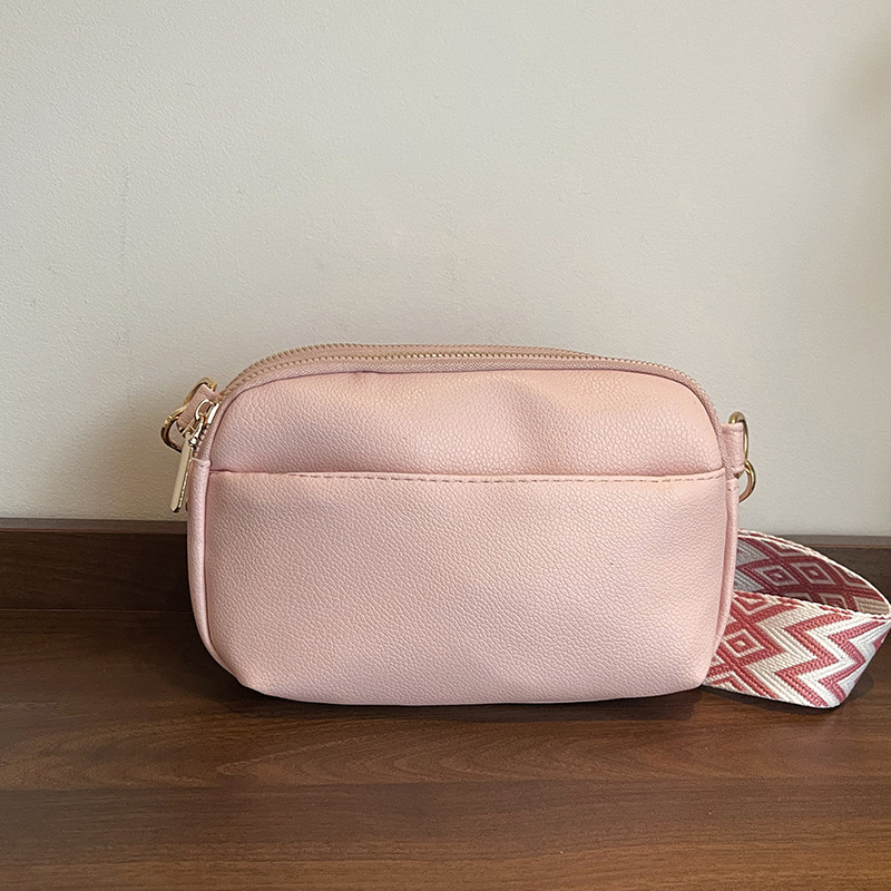 Cross-Border Popular Cross-Body Women's Bag, Fashionable and High-End, Light Luxury Soft Leather Shoulder Bag, Casual and Versatile, Stylish Small Square Bag Cross-Border Popular Cross-Body Women's Bag, Fashionable and High-End, Light Luxury Soft Leather Shoulder Bag, Casual and Versatile, Stylish Small Square Bag