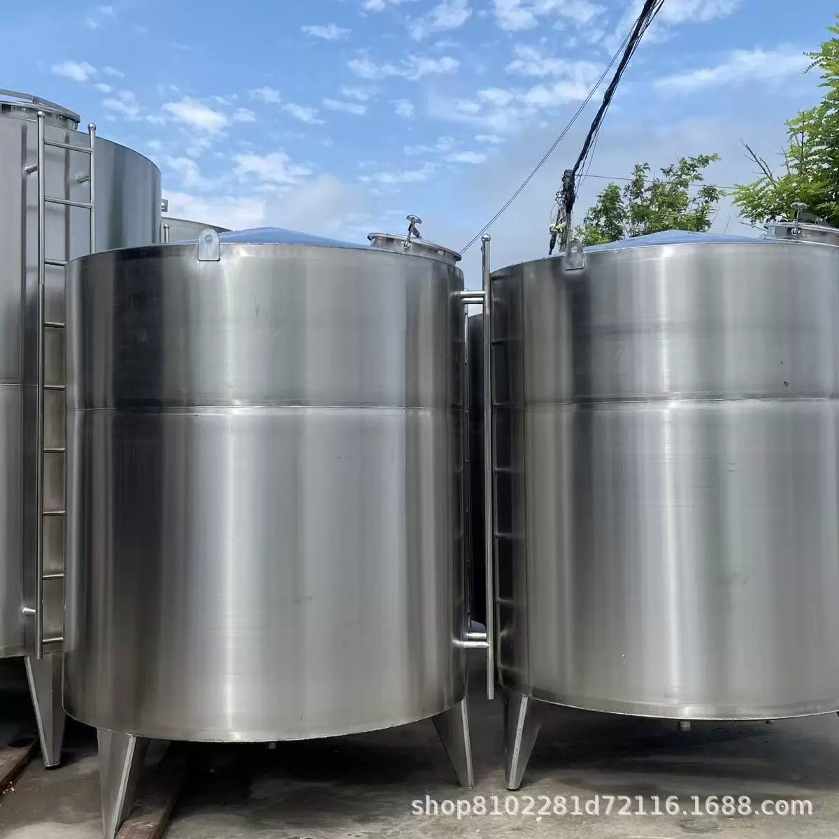 工厂直销304不锈钢储酒罐密封罐储存罐白钢酒罐不锈钢储油罐