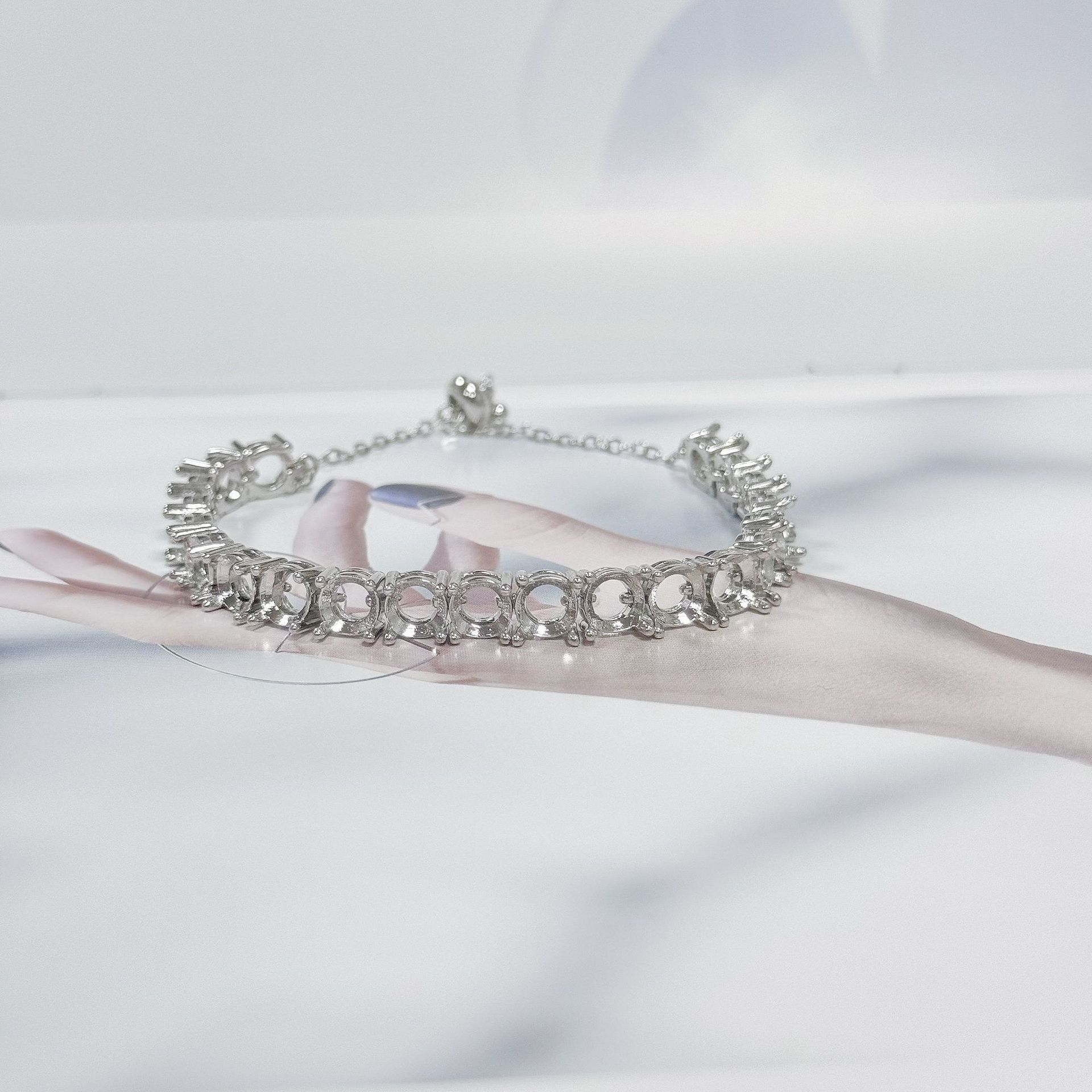 High Color-retention Bracelet