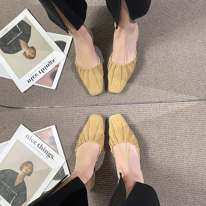 Baotou – pantoufles britanniques confortables à semelle basse et épaisse pour femmes, vêtements d'extérieur à la mode, petites pantoufles carrées pliables, nouvelle collection_voghion.com