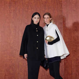 千金斗篷100绵羊毛双面呢披肩大衣金属扣复古短外套女贵气2025冬