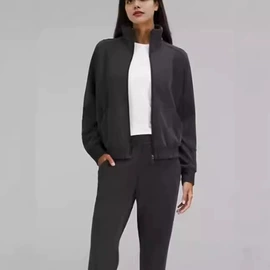 软壳衣裤;棉衣;运动外套