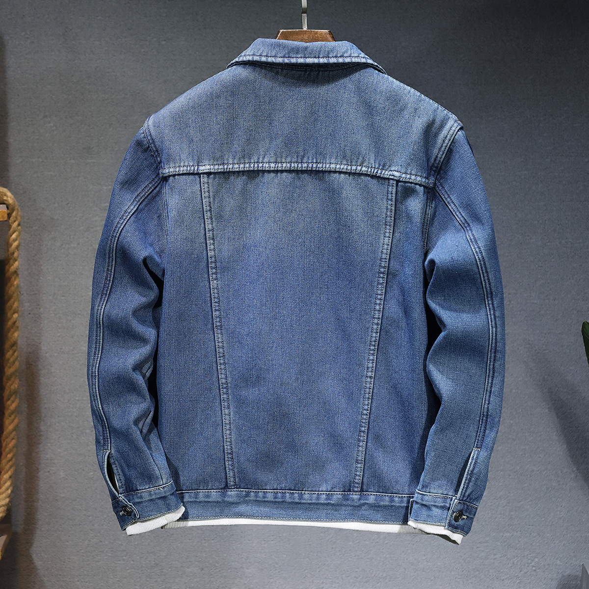 2018 invierno nuevo abrigo de mezclilla de los hombres forrado de lana gruesa caliente abrigo acolchado de algodón coreano de moda delgada más tamaño chaqueta