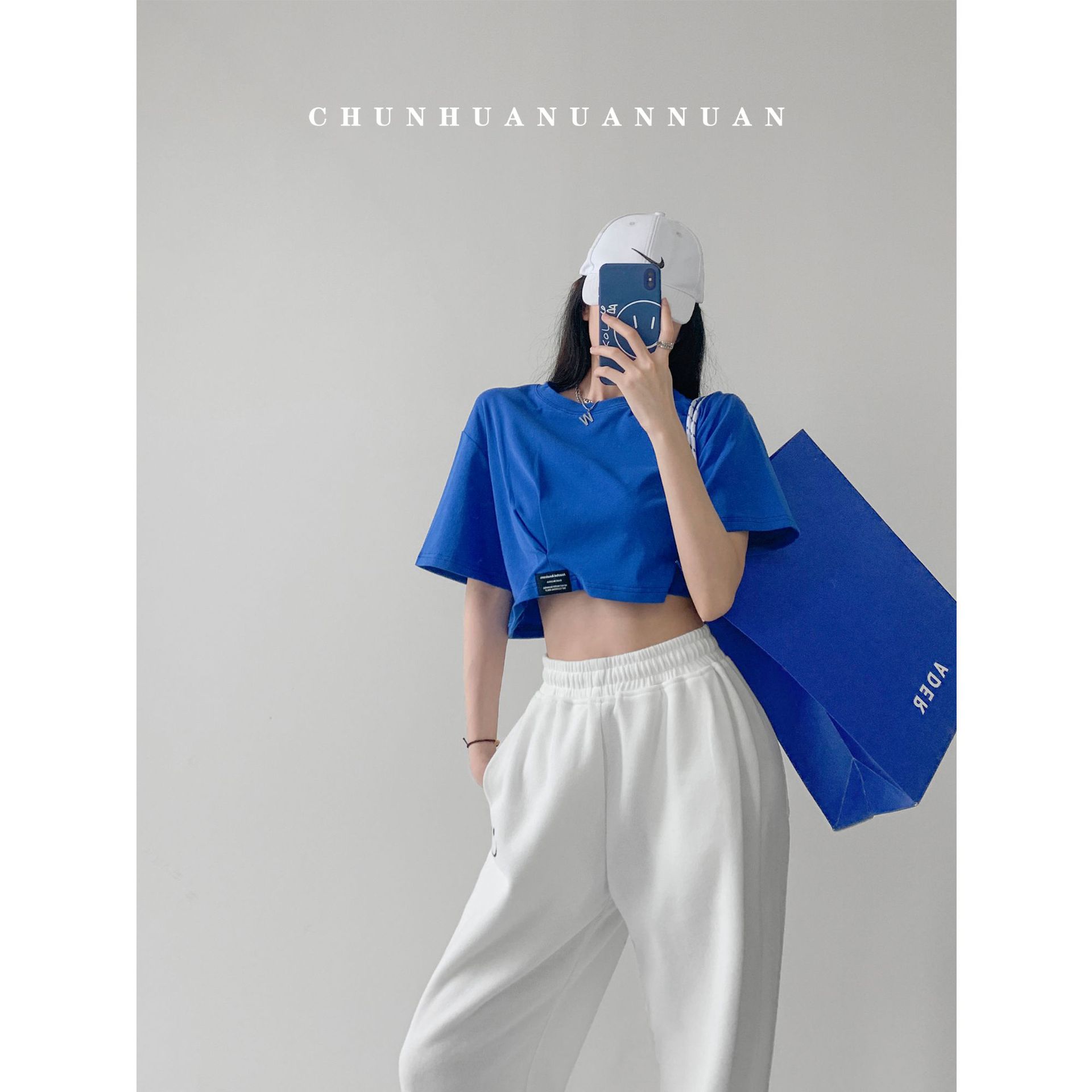 Camiseta de verano de las mujeres nueva camiseta de manga corta de las mujeres que adelgazan ombligo ropa superior ropa de mujer de Corea del Sur ropa de mujer al por mayor