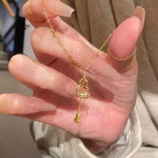 �¿�W��������J���ƷŮ�p��С���߼��н�ɫ�U�յ����i���