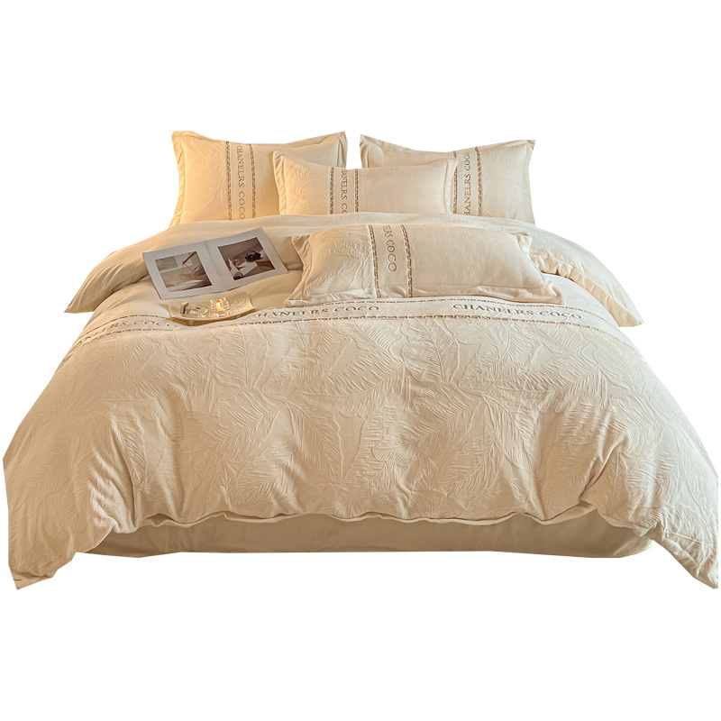 High-end engrosado leche de terciopelo tallado cuatro piezas de otoño y invierno cálido sábanas de terciopelo de doble cara cubierta sábanas de cama