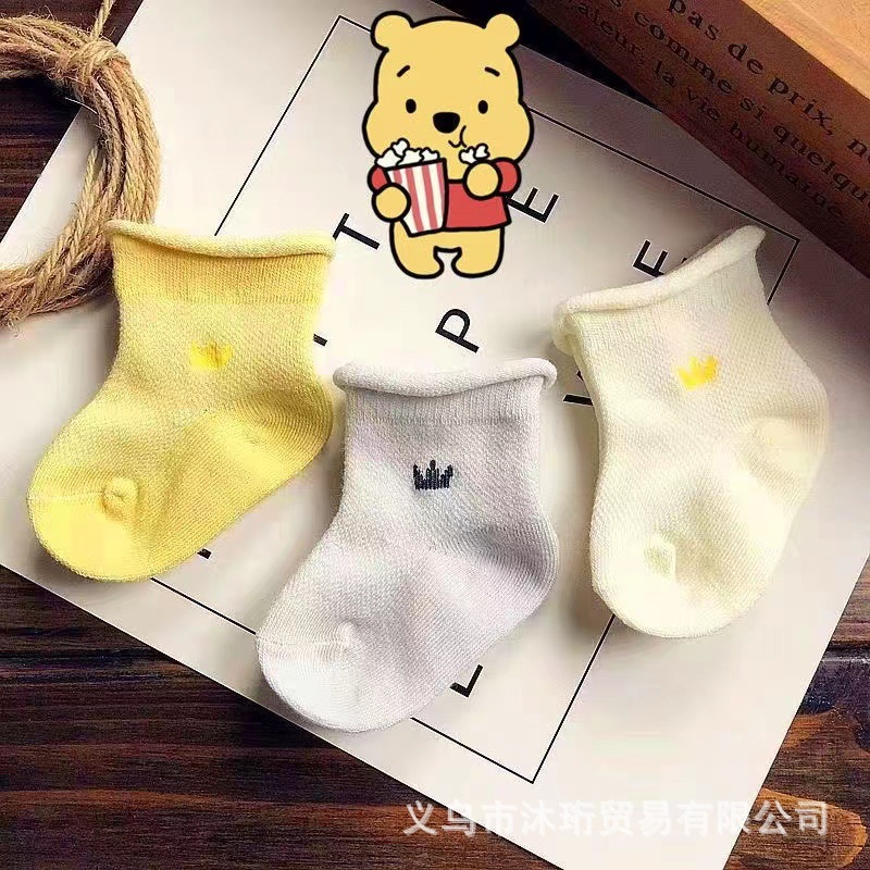Calcetines para recién nacidos Calcetines para bebés de primavera y otoño para bebés Un tipo de malla transpirable 0-3 calcetines para bebés calcetines de algodón de tubo medio suelto
