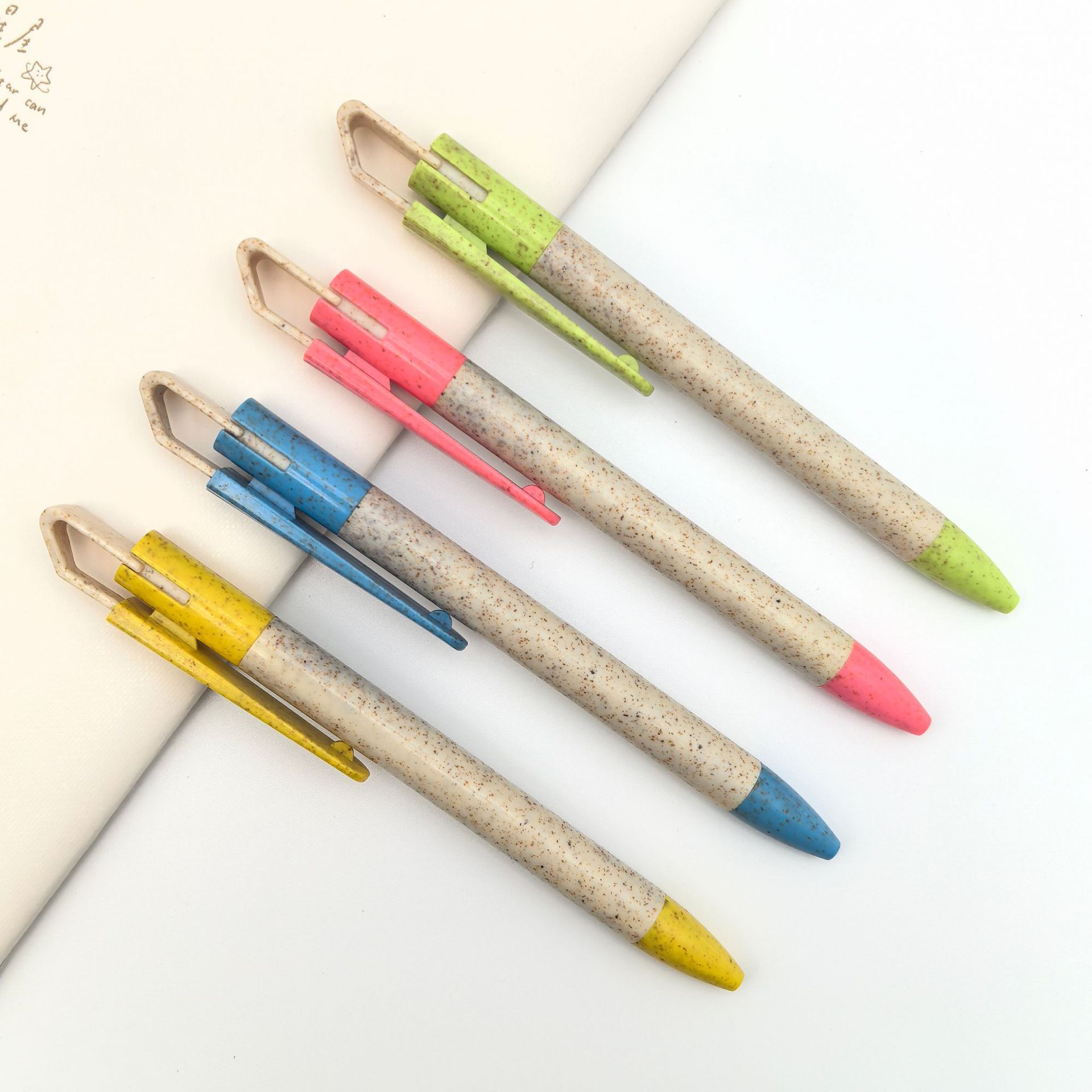 Mayorista ecológico explicable palma de paja bolígrafo de bolígrafo escondido diseño de bolígrafo de promoción de oficina seda lisa