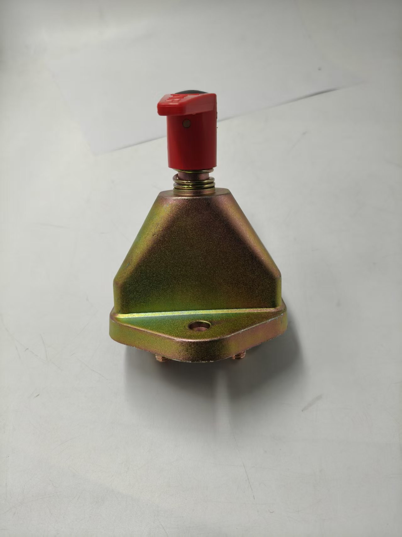 Heavy-Duty Steyr Truck Agricultural Vehicle Battery Power Main Switch Disconnector Pure Copper Hand-Twist Power Cut-Off Switch