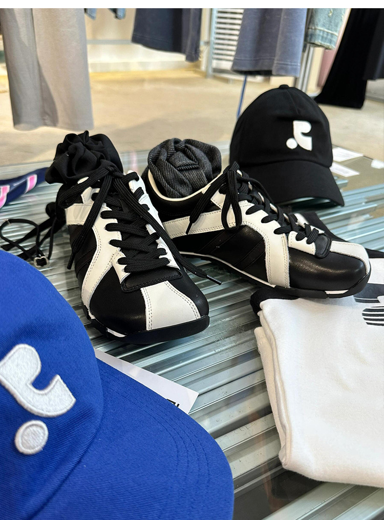 Versione coreana di nicchia con blocchi di colore, allenamento tedesco da donna, con suola spessa, in pelle, da golf e da bowling, casual_voghion.com