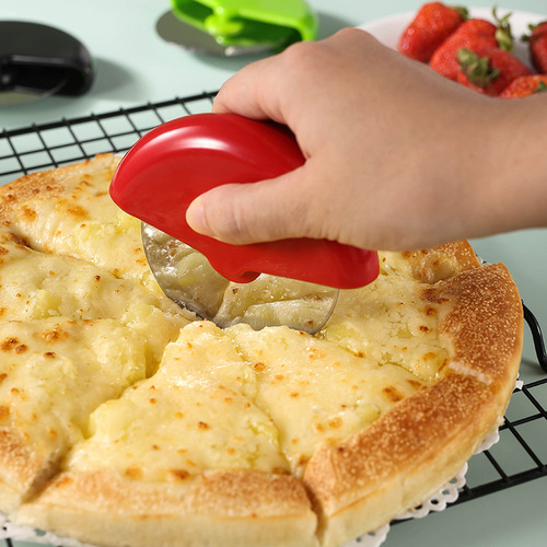 Foreign trade stainless steel pizza knife round roller knife baking tool kitchen modern simple