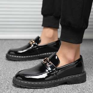 Summer Casual Leather Shoes for Men, Breathable Lazy Slip-On Beanie Shoes, Korean Version, Versatile Cross-Border Men's Shoes, British Loafers