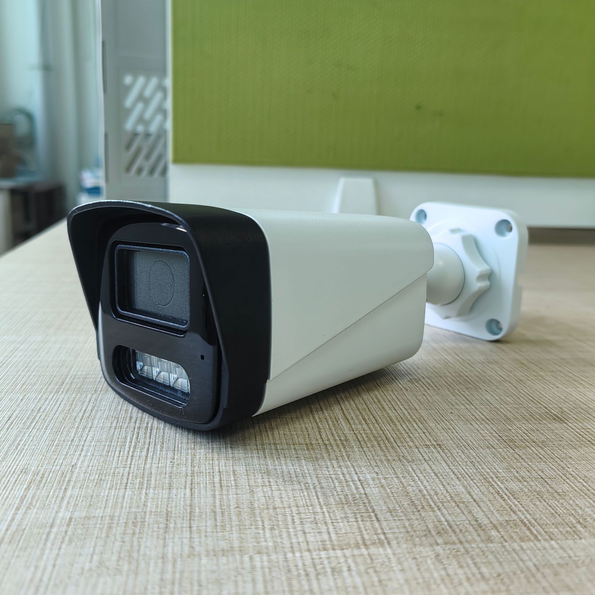 Dış ticaret kamerası 8 yollu poe gözetleme kamera seti 8MP dış mekan yüksek çözünürlüklü tam renkli gece görüş cep telefonu uzaktan izleme