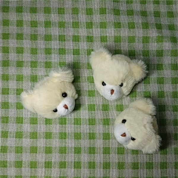 5c off-white long-haired bear head