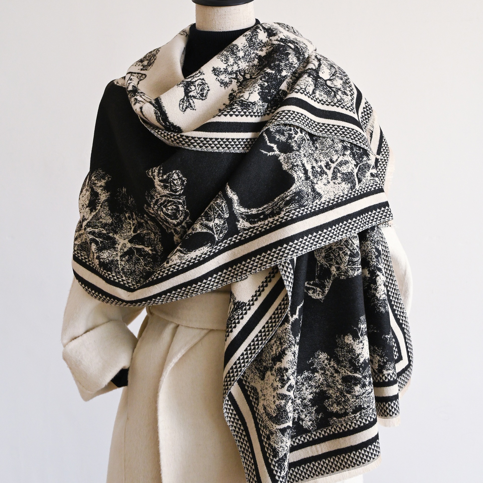 2024 estilo occidental de alto nivel frío chal Jacquard bufandas de cashmere nueva moda otoño invierno bufandas largas bufandas mujeres