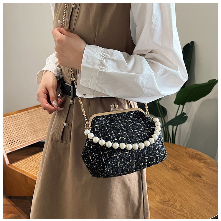 Cross-border texture checkered small bag for women's autumn 2024 new trendy and fashionable knitted chain crossbody bag, shell bag undefined