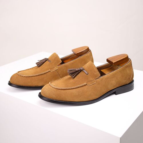 Summer Fringe Casual Men's Leather Shoes Slip-On Loafers with British Style Slip-On Sanding Business Loafers for Men Fashion Single Shoes