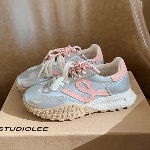 Los nuevos zapatos de altura interior de 6cm de Grape Mom combinan con cordones de color de contraste de todo fósforo, zapatos deportivos de entrenamiento alemán de ocio, zapatillas de deporte para mujer