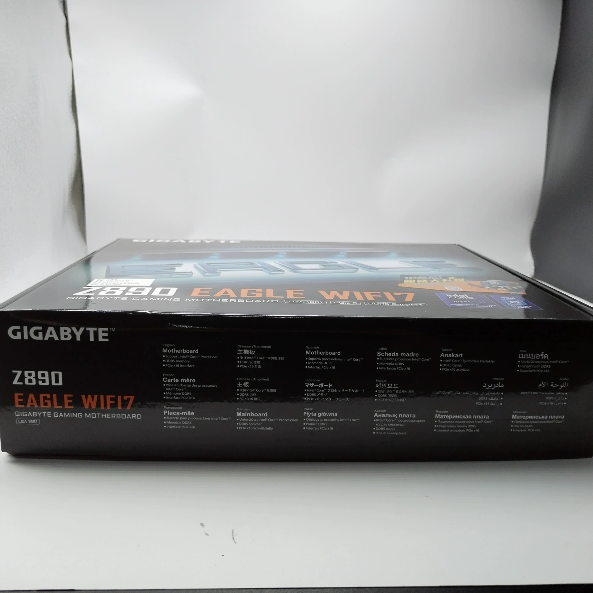 Подходит для Gigabyte Falcon WIFI7 Z890 EAGLE WIFI7 DDR5 материнская плата поддерживает процессор 15 поколения