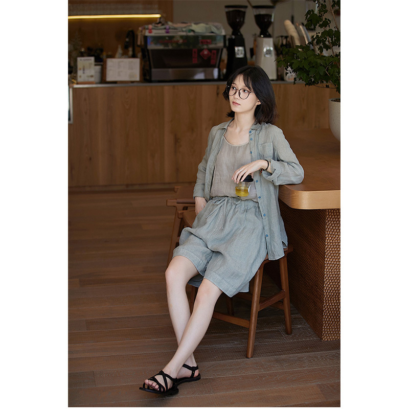 文艺休闲棉麻女装 2023夏款新色织亚麻细条纹松紧抽绳腰宽松短裤
