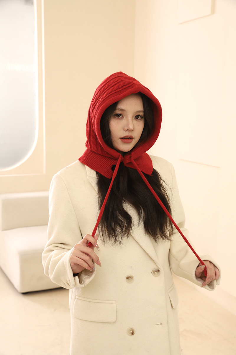 cashmere women's thickened knitted with a collar for both autumn winter warmth and windproof versatility._voghion.com