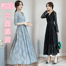 实拍2025春季新款韩版V领蕾丝连衣裙女装气质休闲显瘦长裙
