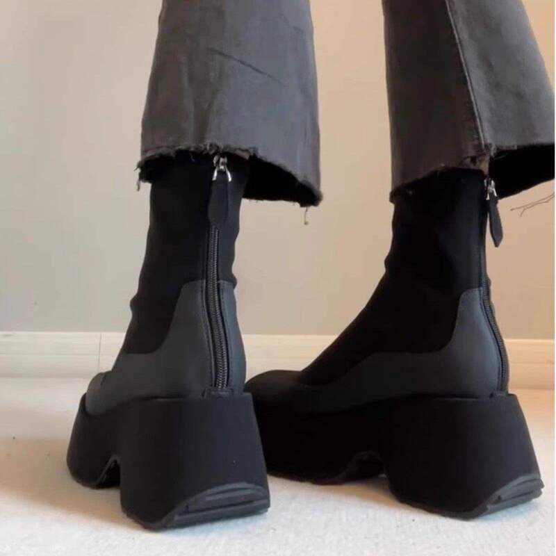 Thick-Soled Height-Increasing Elastic Slim Boots for Women 2025 New Rear Zipper Chelsea Boots Small Black Short Boots Socks Boots