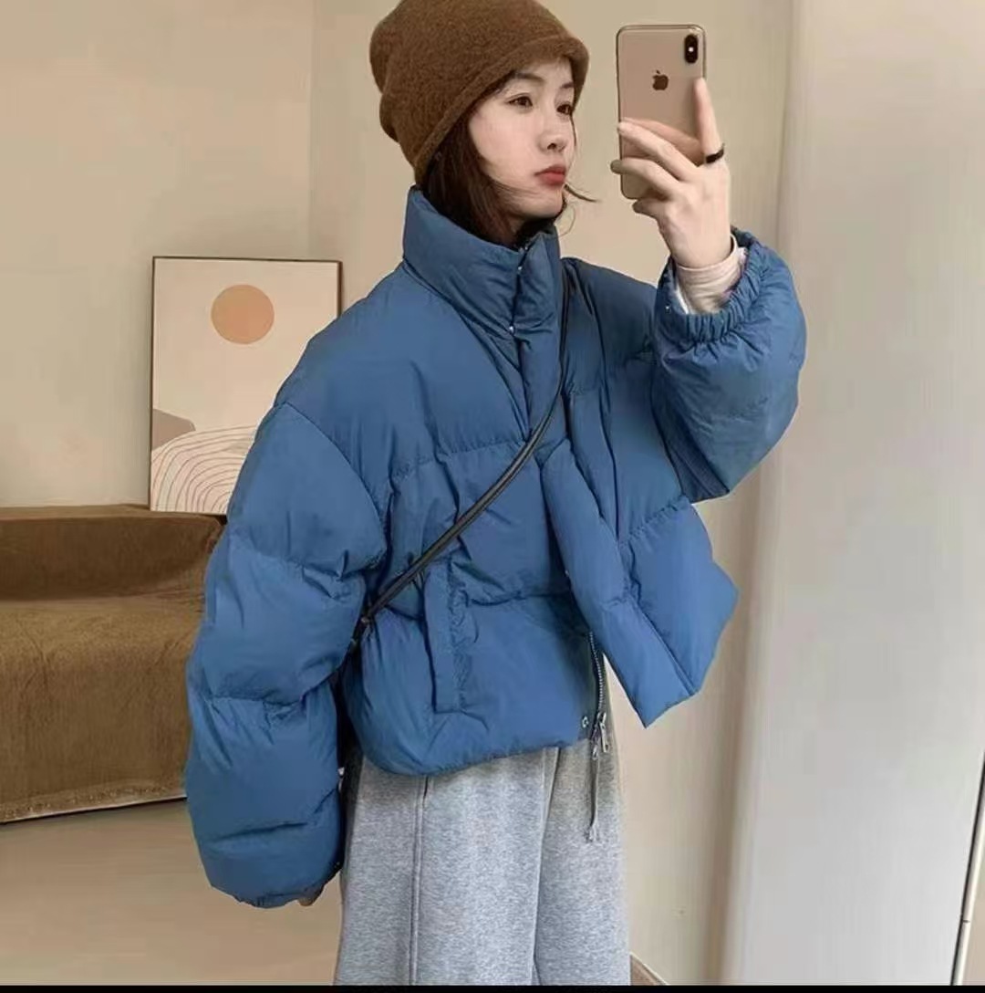 新款韩版女装小个子设计面包服短款立领羽绒服简约保暖白鸭绒外套