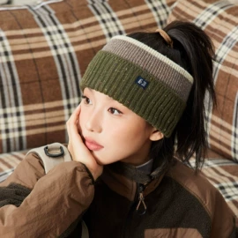 成人帽;发带;围巾