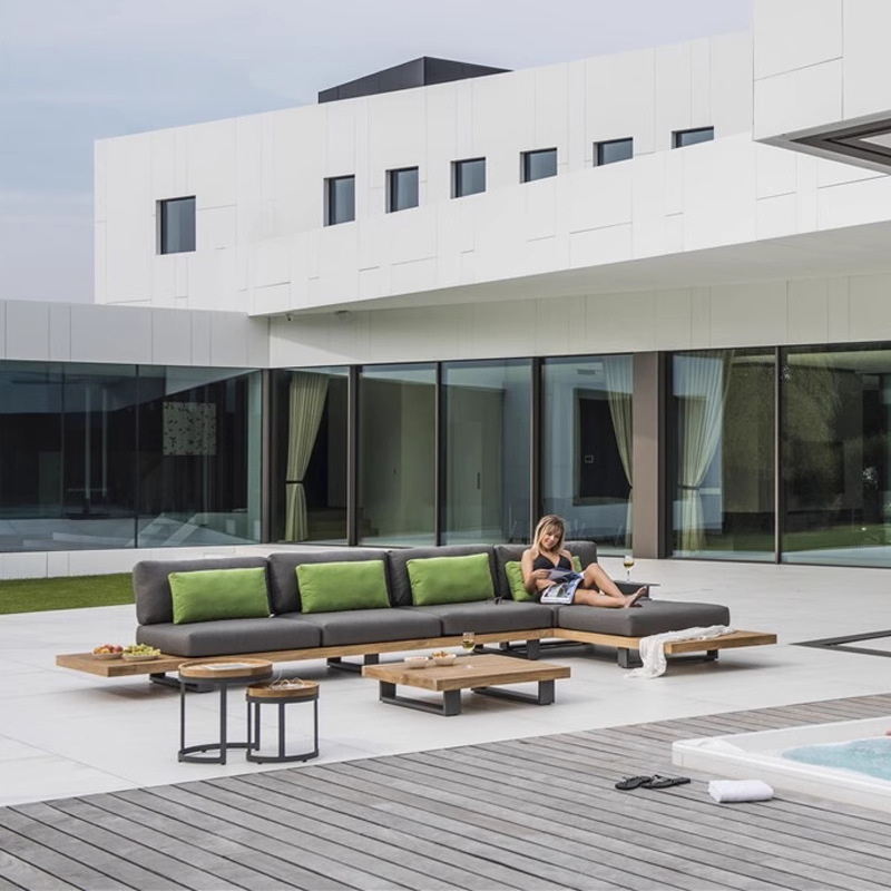 Sofá de teca al aire libre patio a prueba de agua y protección solar diseñador al aire libre villa hotel balcón combinación de muebles de madera anticorrosiva