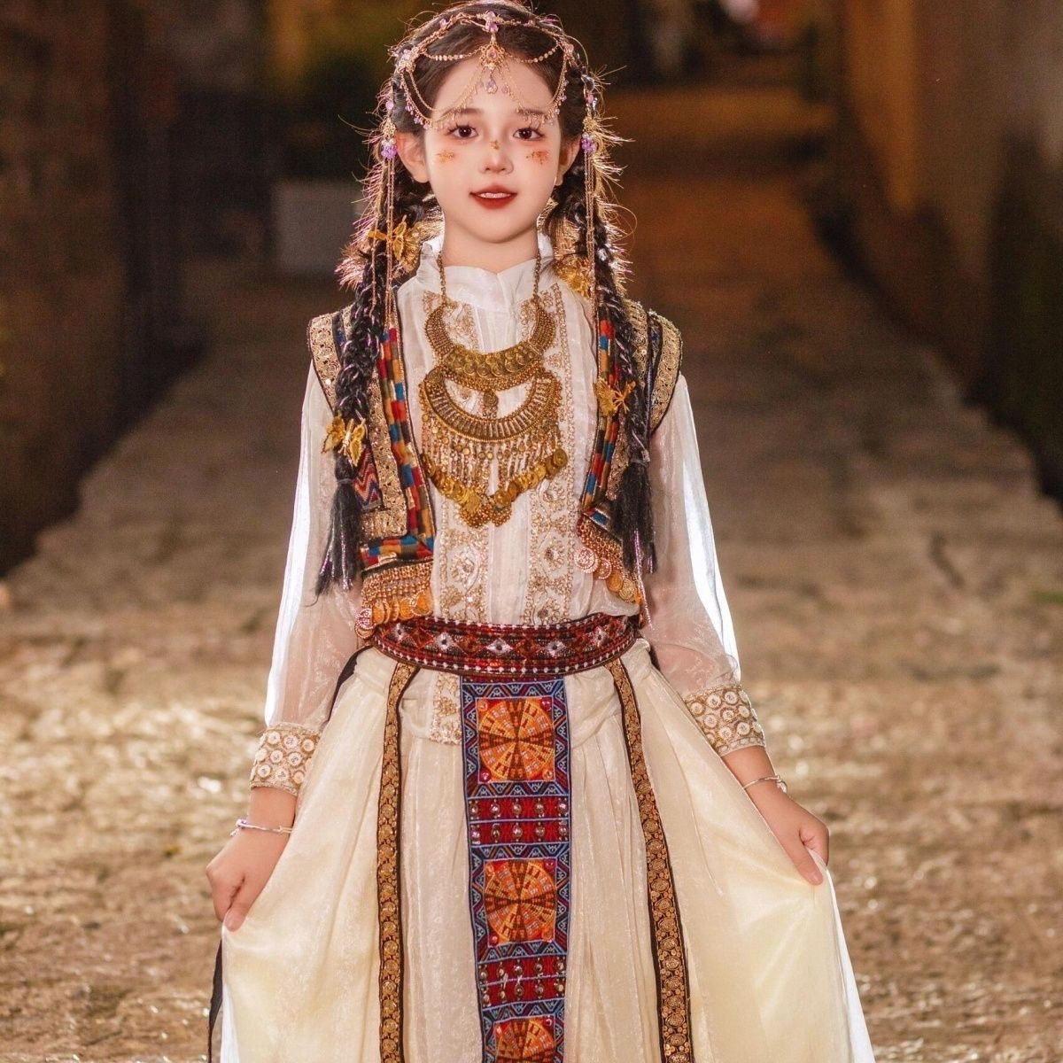 여아 오프화이트 셔츠 + 스커트 + 조끼 + 거들