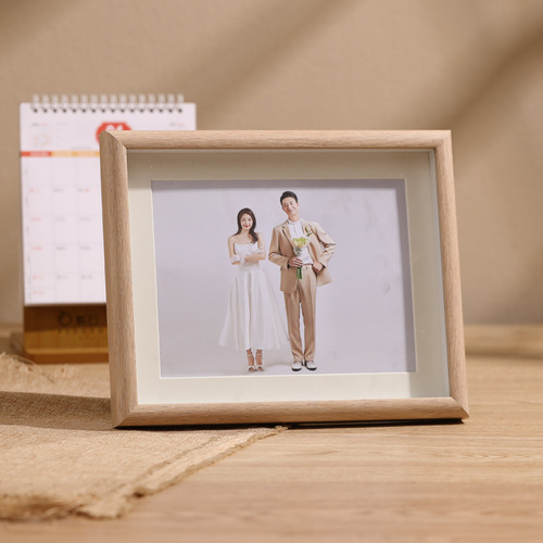 Wooden hollow three-dimensional photo frame table wholesale 5 inches 7 photo frames 6 wall hanging 8 glass photo frames 10 manufacturers A4